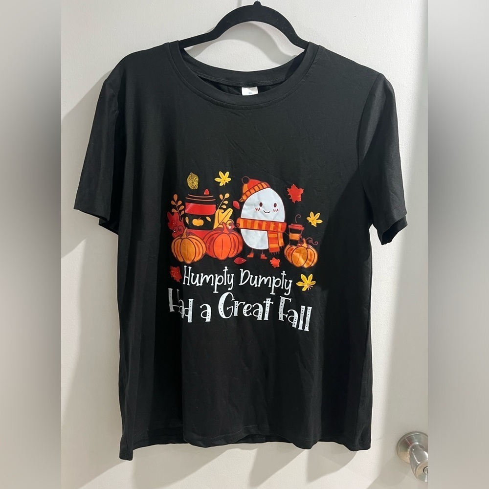 Humpty Dumpty Fall Graphic Tee, size medium, new!